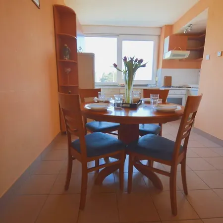 Donata Apartment *